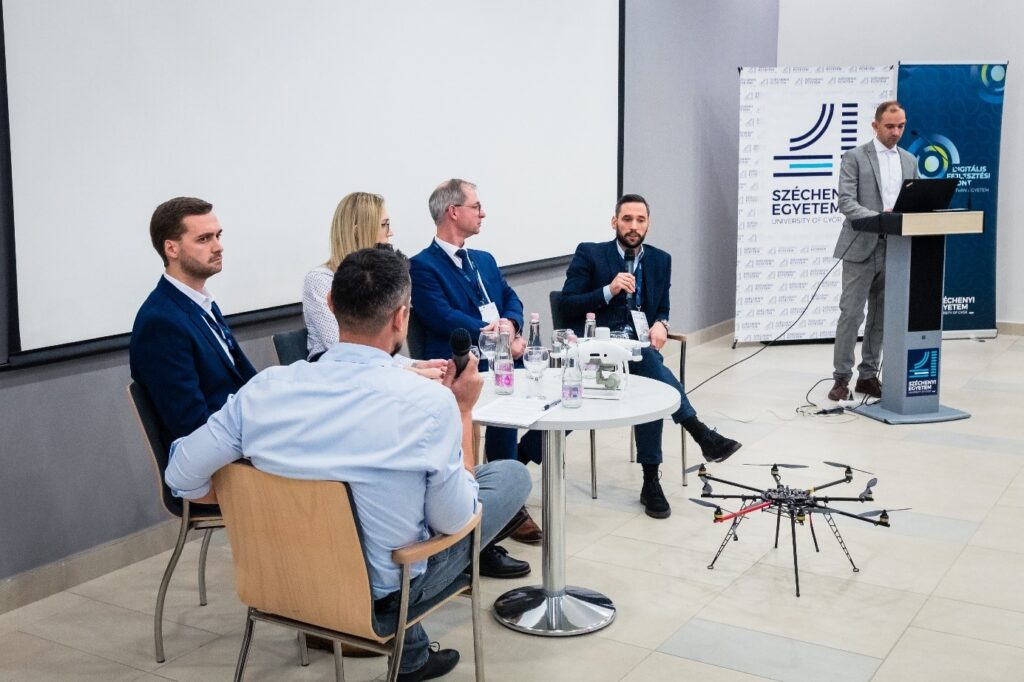 Drónökoszisztéma: konferenciát szerveztek a Széchenyi István Egyetemen